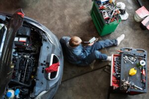 Jauns automobilis ik pēc pieciem gadiem nav videi draudzīgs. Pirmie to saprata franči.