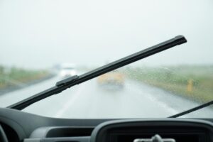 DENSO aerodinamiskās tīrītāju slotiņas – izrāviens braukšanas drošībā