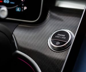 Automobiļa start-stop sistēma – deaktivēt vai nē?